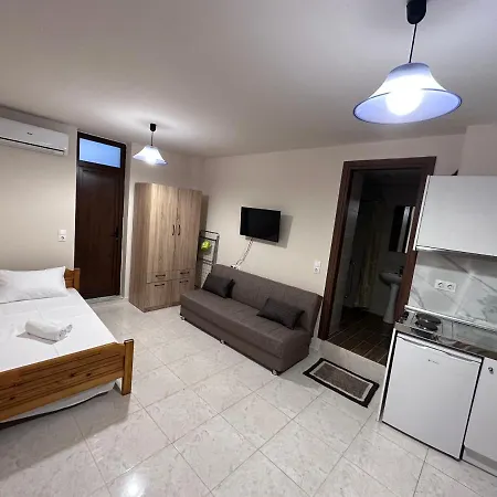Apartment Trochalos *